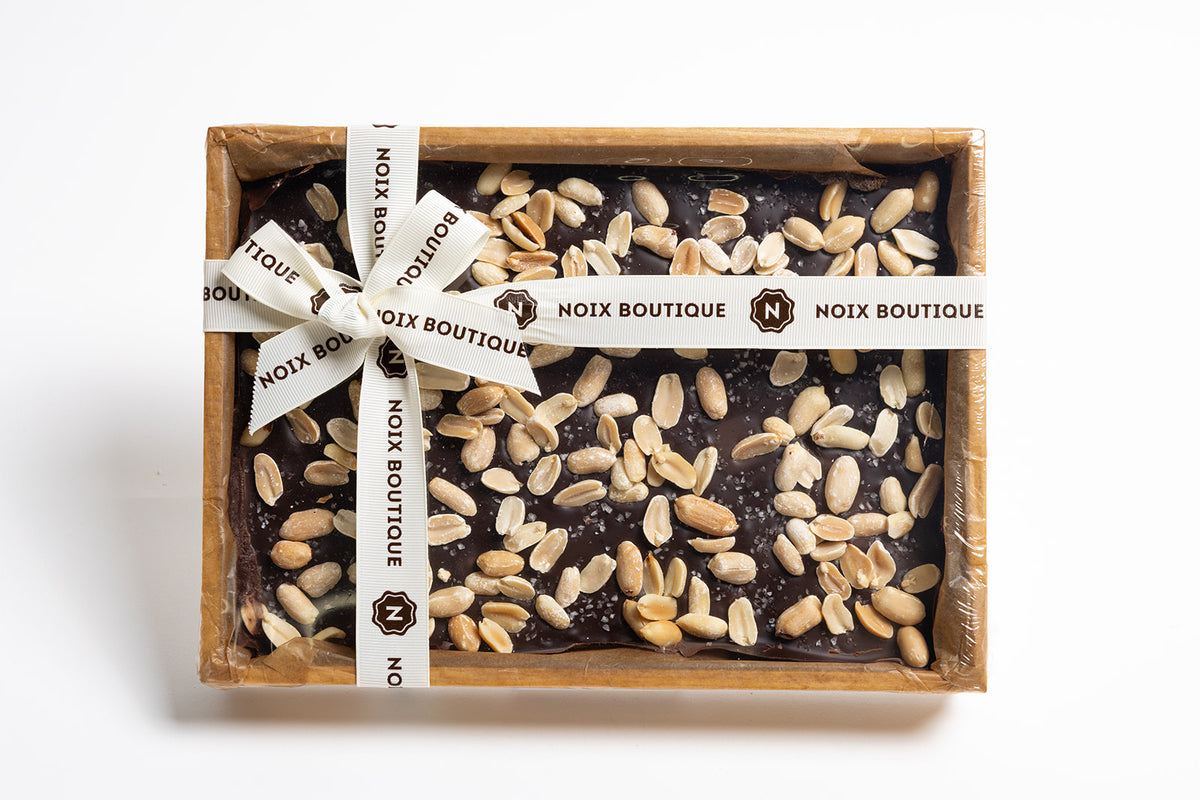 Date Square with Peanut Butter, Pecans and 70.5% Dark Chocolate